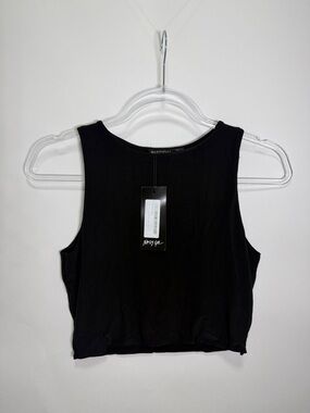 Black Cropped Tank